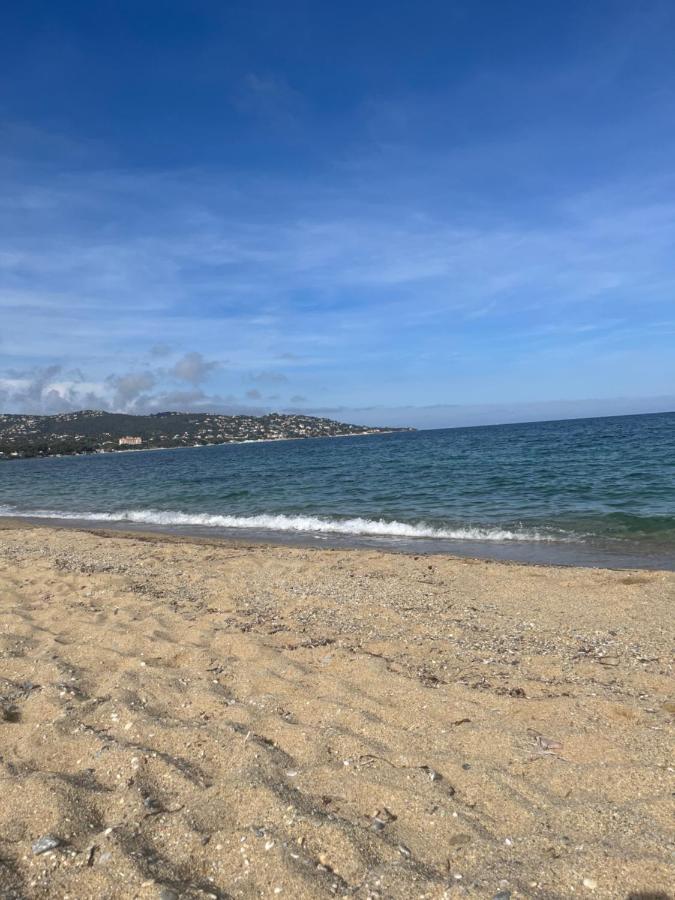 Appartement Vue Mer Avec Balcon Sainte-Maxime Extérieur photo